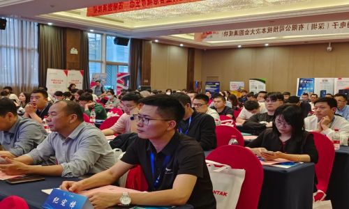 四月過半，帶您走進(jìn)2024宇航工業(yè)交換機(jī)千城行產(chǎn)品技術(shù)交流大會分別在福建、云南、江蘇、湖南、河南的會議現(xiàn)場